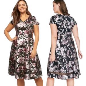 Lane Bryant Floral Foil Fit & Flare Knee Length Dress Size 14/16 NWOT